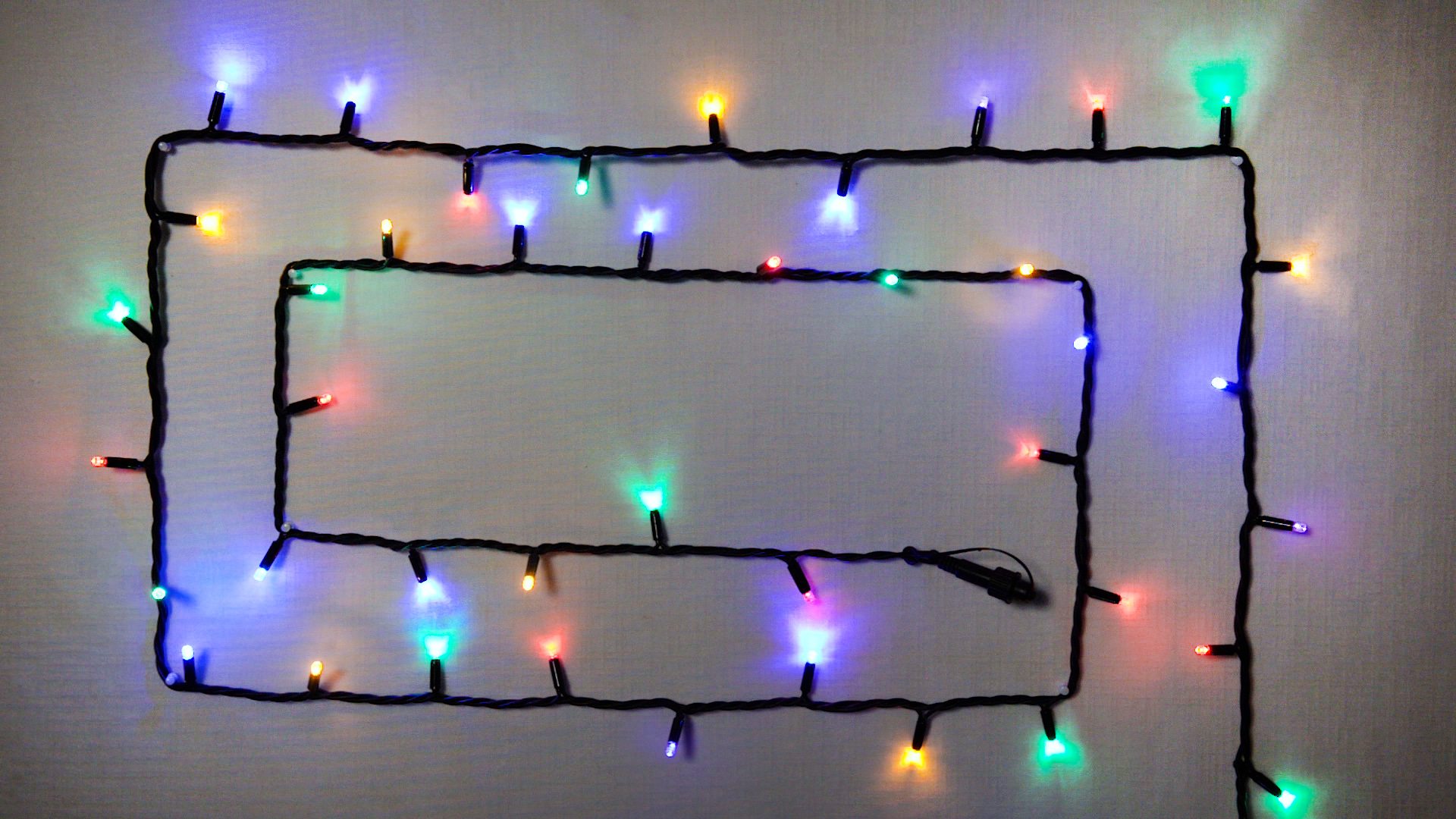 

Светодиодная гирлянда Delux String 100LED IP44 EN 10 м Мульти/черный (90016603)