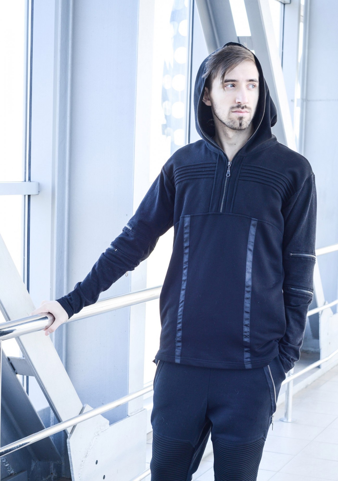 

Худи Nawski  Черная (H 15-02, Худи Nawski M Черная (H 15-02)