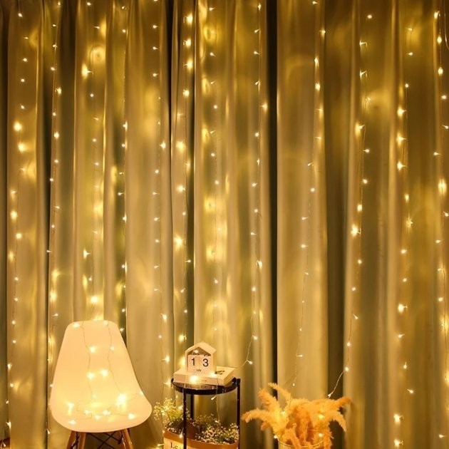 

Светодиодная LED гирлянда штора дождь Curtain tube light 3*2 200Led - Дождь на белом прозрачном проводе, желтый