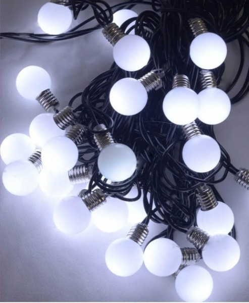 

Гирлянда Лампочки 30 LED 25мм 7м переходник белый Gonchar (NAT06698)