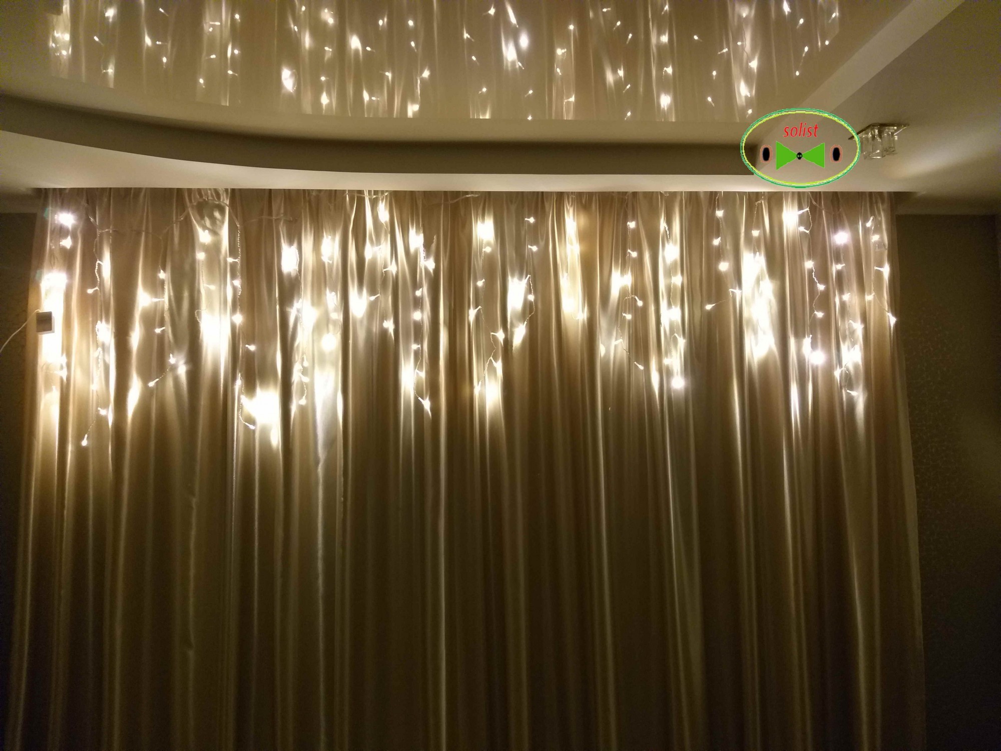 

Гирлянда бахрома 120 LED 3*0,6 м Белый тёплый