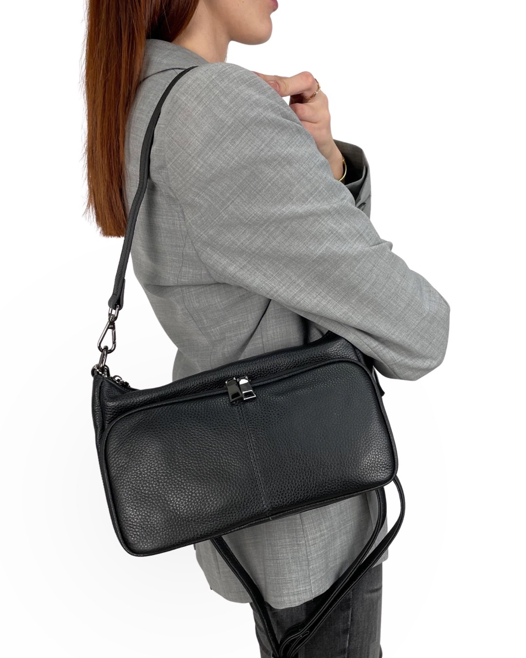 

Сумка женская кожаная карман впереди и сзади 17 25 7 Magicbag Черная