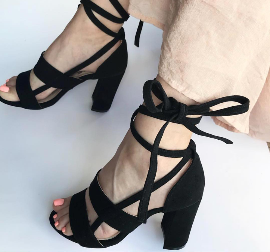 

Босоножки WINGS с 2-мя переплетами 36 Черный 0020401