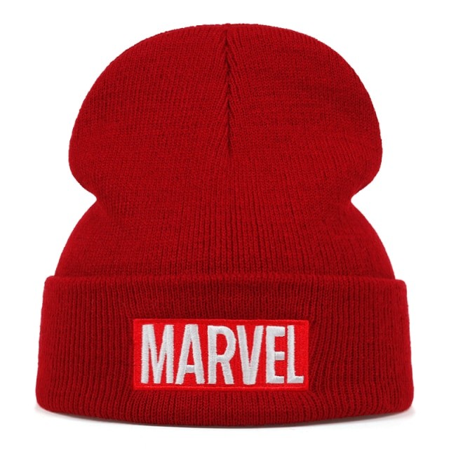 

Трикотажная шапка с вышивкой «Marvel», красный