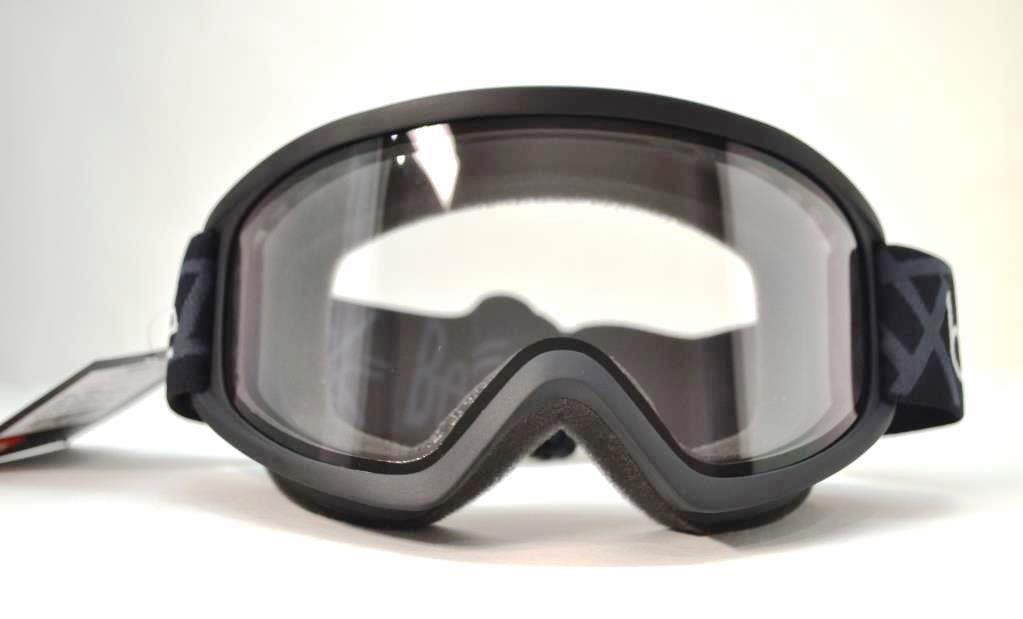 

Горнолыжная маска Bolle FREEZE MATTE BLACK CLEAR