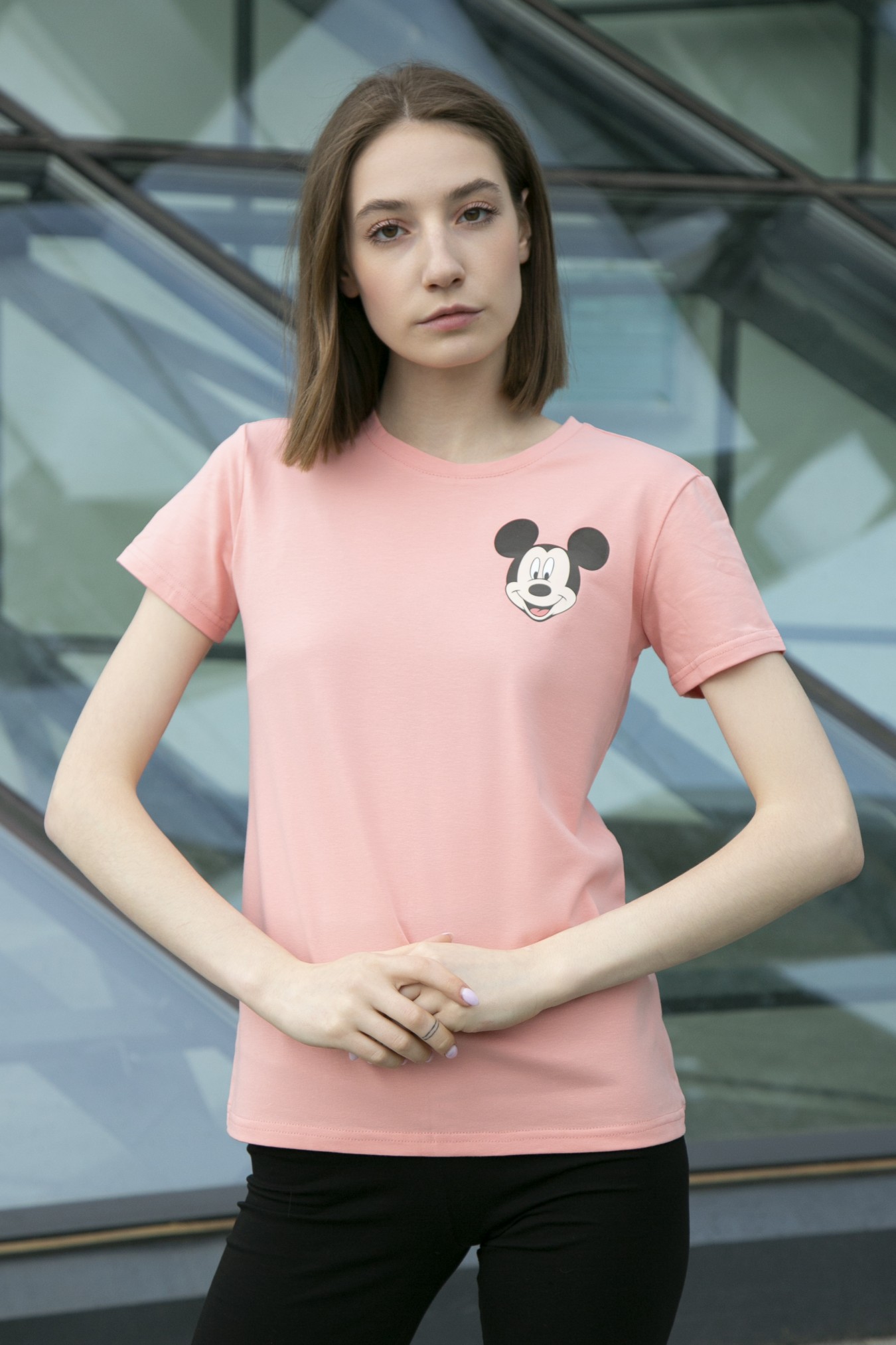 

Футболка женская Intruder розовая с принтом Mickey Mouse размер  (001SAG 0012, Футболка женская Intruder розовая с принтом Mickey Mouse размер XL (001SAG 0012)