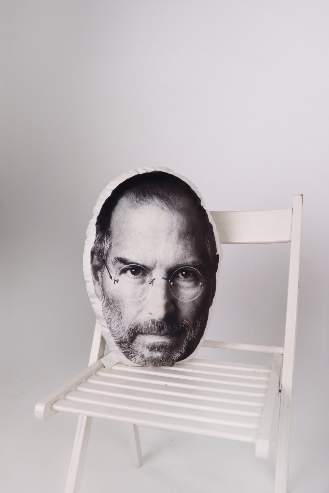 

Декоративная подушка IPQ Стив Джобс (Steve Jobs) двухсторонняя 65 см