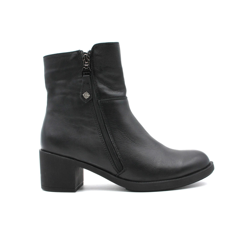 

Женские ботинки MIDA 22411(1) ч (38р)