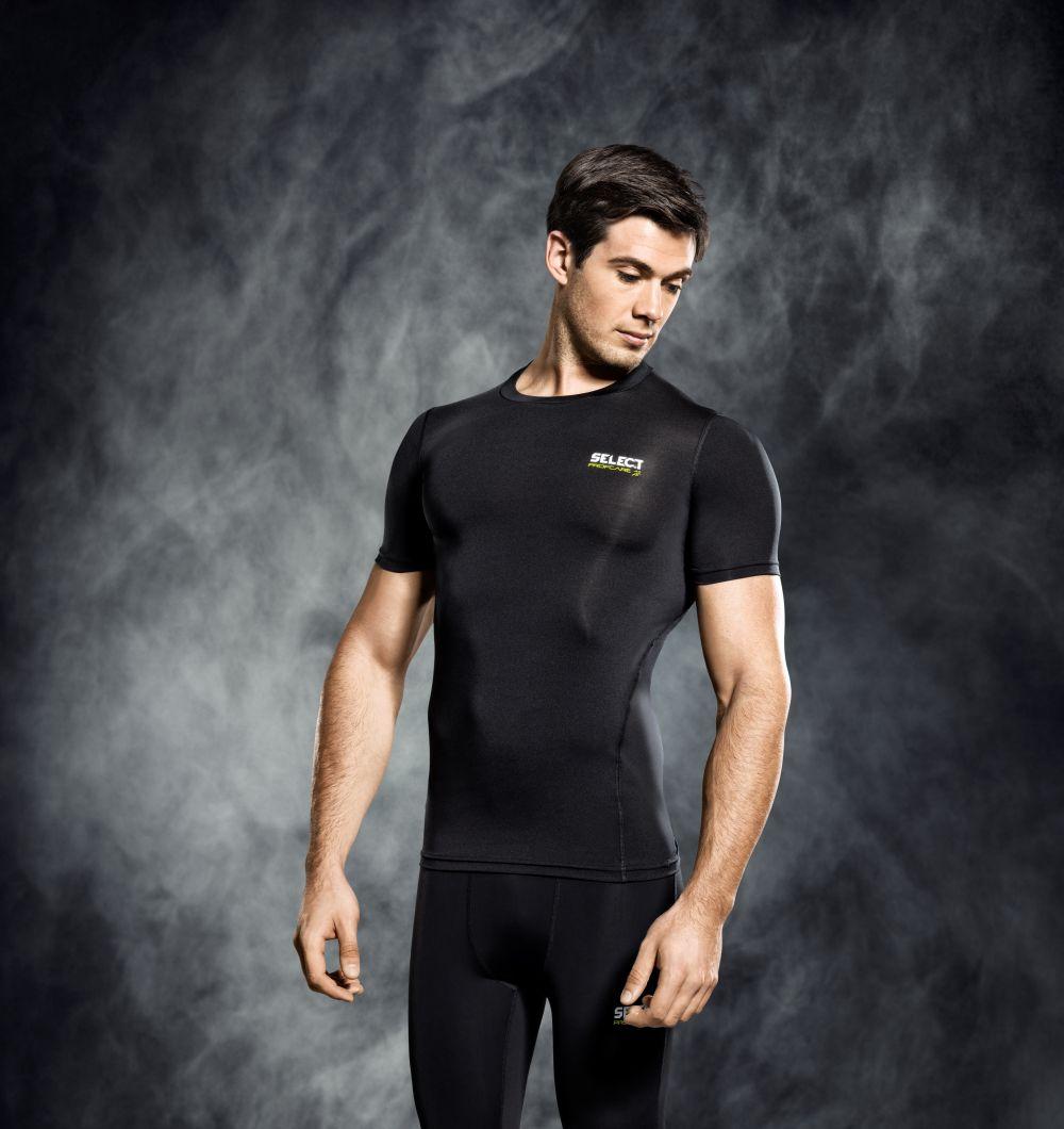 

Термофутболка SELECT Compression t-shirt with short sleeves 6900 XL чорна