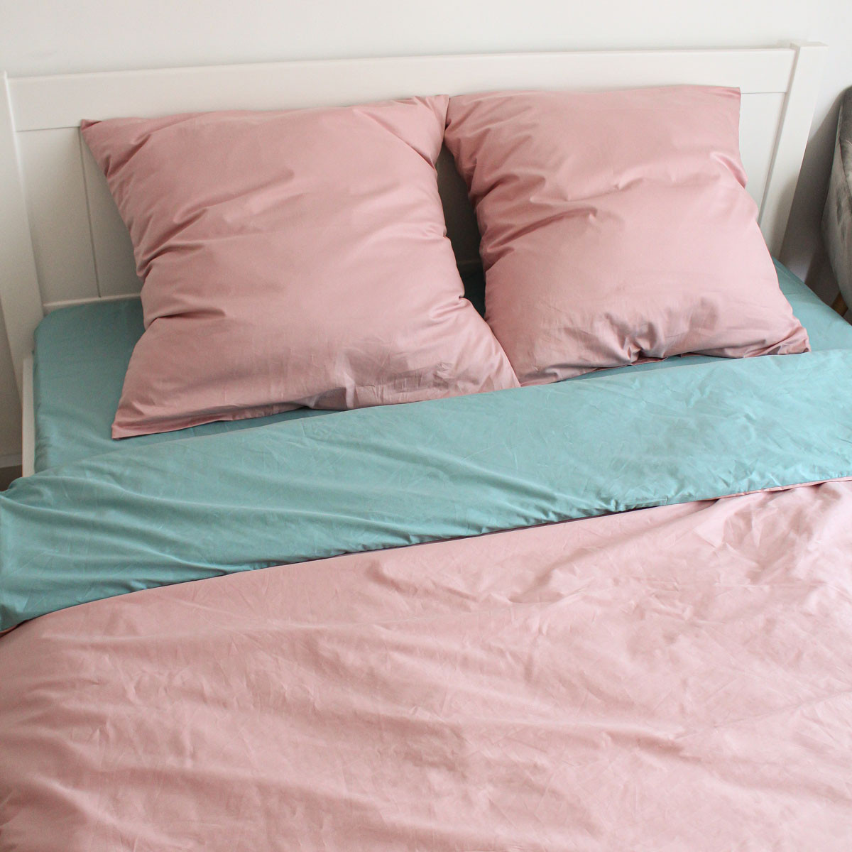 

Двуспальный двусторонний комплект постельного белья евро 200*220 сатин TM КРИСПОЛ Украина