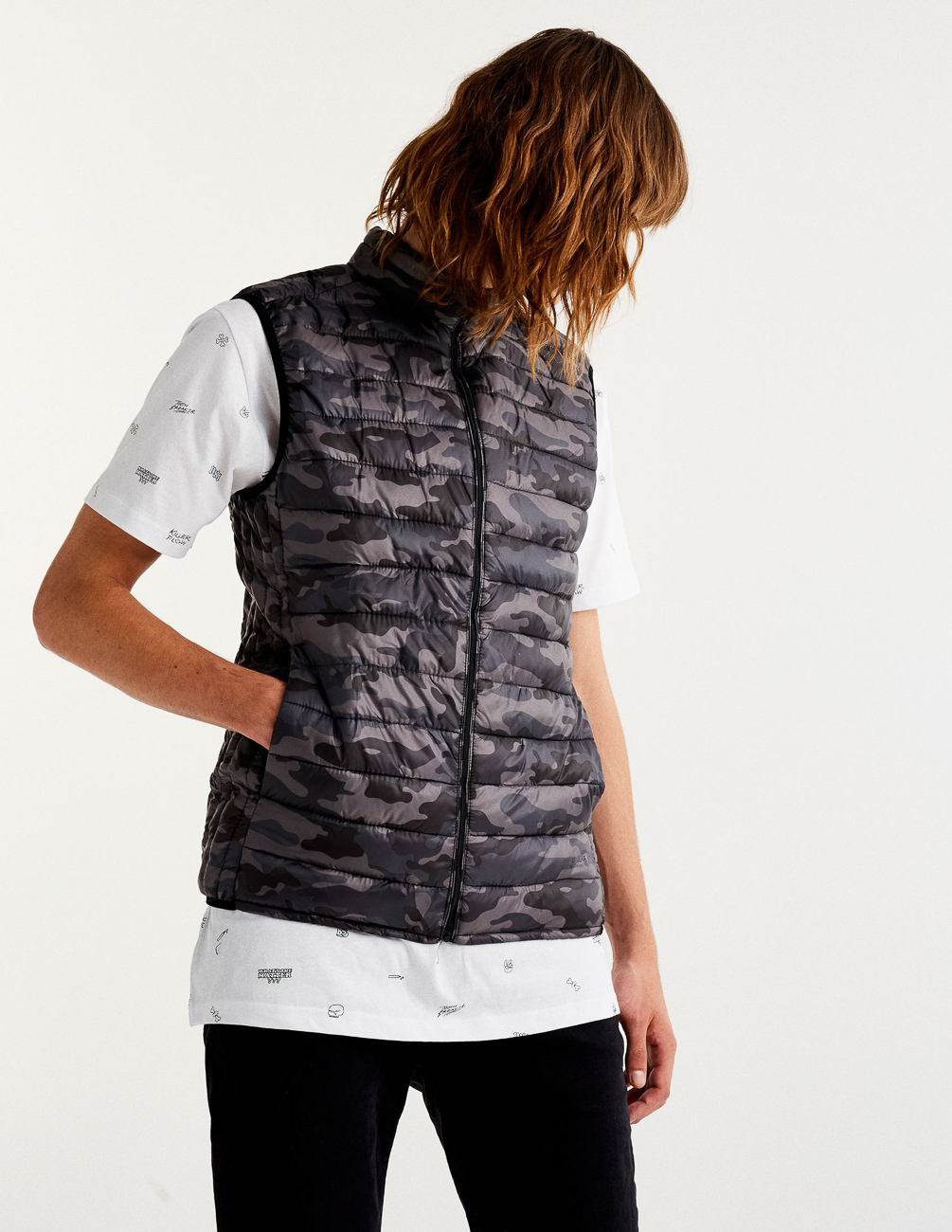 

Жилет PULL & BEAR М0114260 (9713/705/807) цвет серый XL