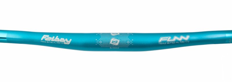 

Велосипедный руль Funn Fatboy Ø31.8 810mm 15 rise SAPPHIRE