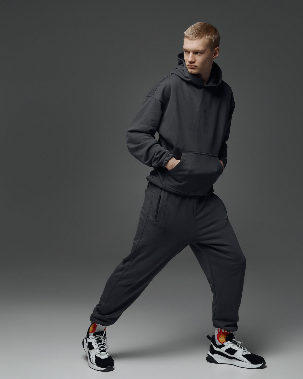 

Спортивный костюм мужской Fire Scale 2.0  Темно-серый, Спортивный костюм мужской Fire Scale 2.0 S Темно-серый