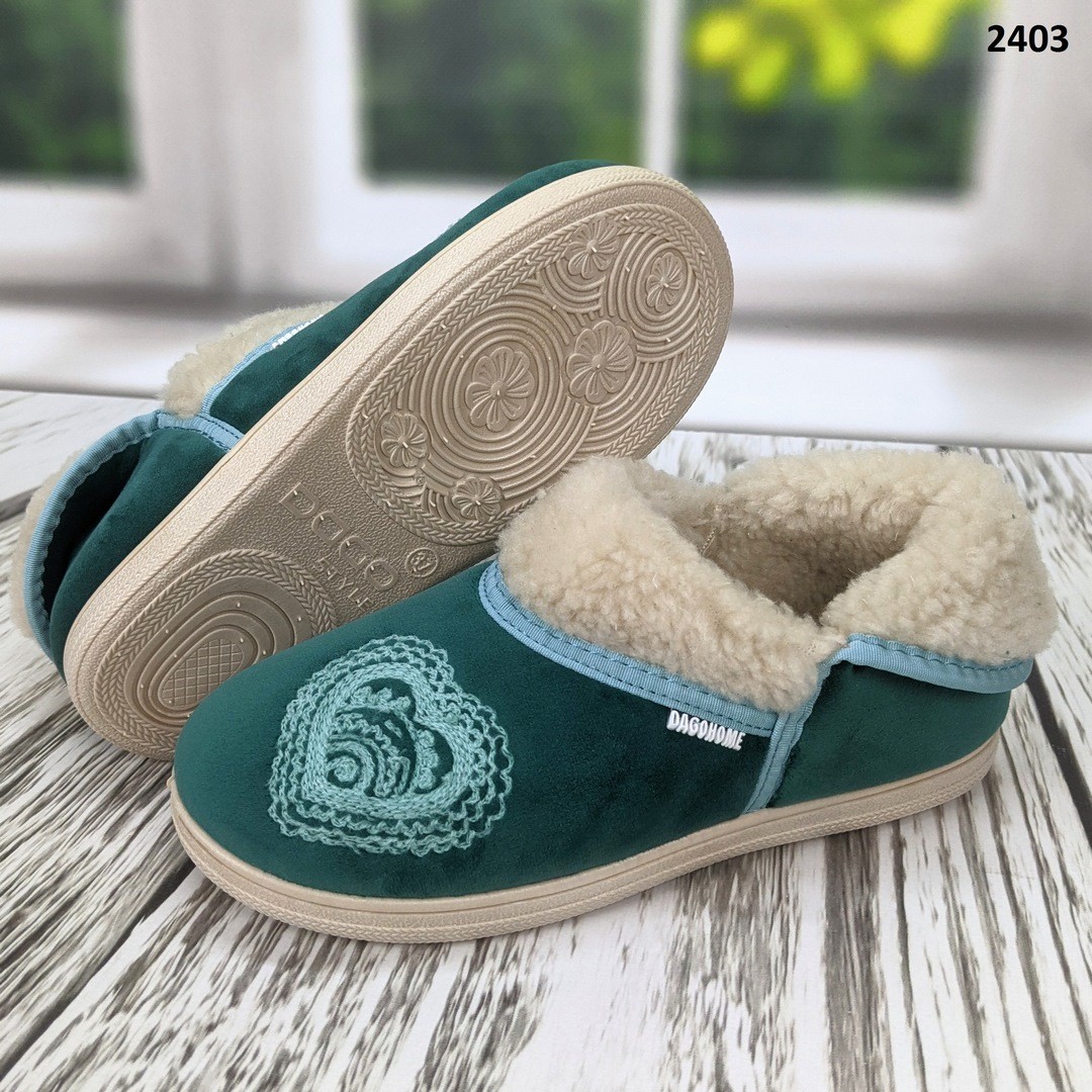 

Тапочки женские чуни Dago Style зеленые на меху 38р (24 см) 2403