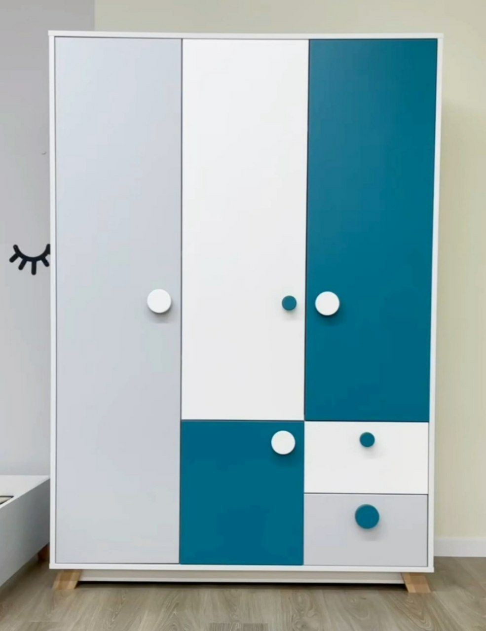 

Шкаф детский Scandic Kid Цвет белый серый и синий