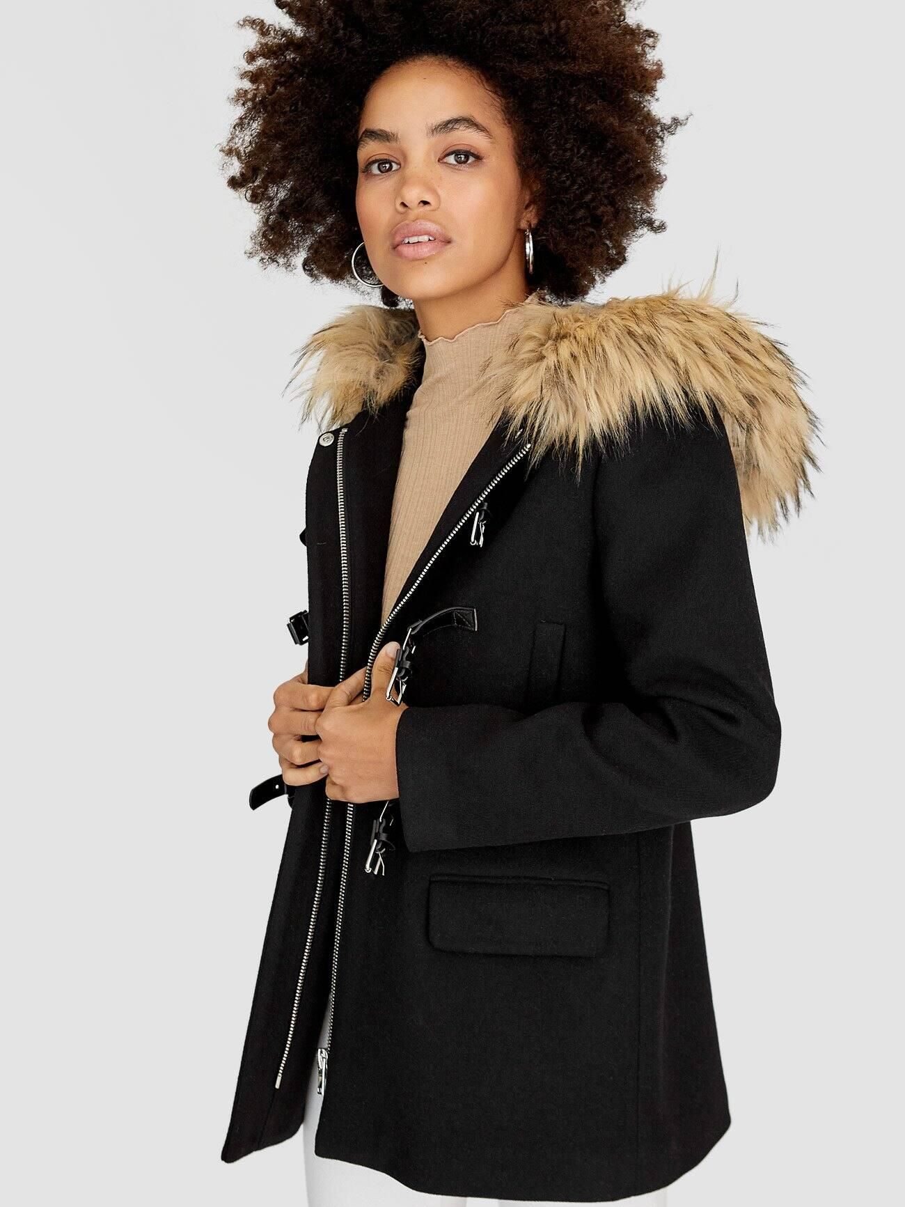 

Пальто Stradivarius XAZ231344JZDP  Черное, Пальто Stradivarius XAZ231344JZDP S Черное