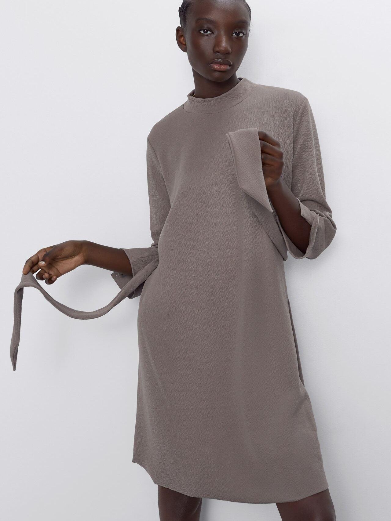 

Платье Zara XAZ239240CXGP  Серое с бежевым, Платье Zara XAZ239240CXGP L Серое с бежевым