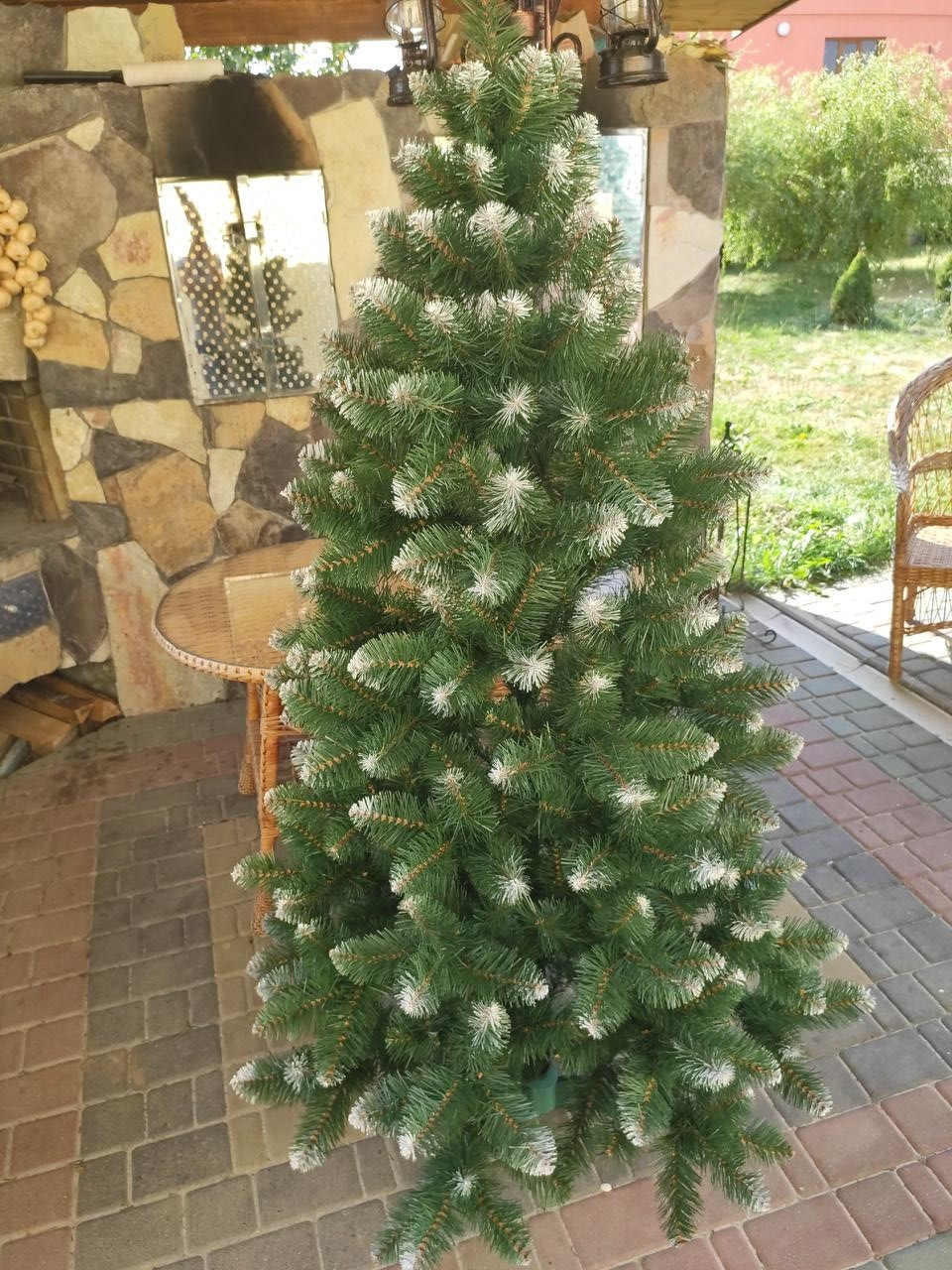 

Искусственная елка Снежная Королева 2.00 м, пышная с белыми кончиками, новогоднее дерево,ель LM