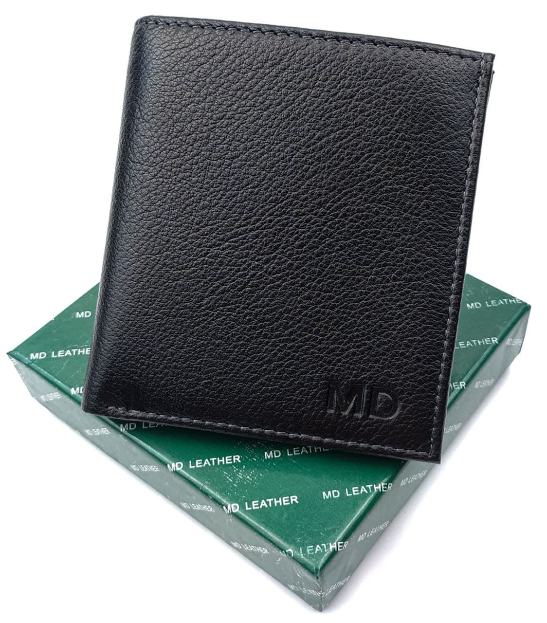 

Компактный мужской кожаный кошелек MD Leather MD-608-A черный