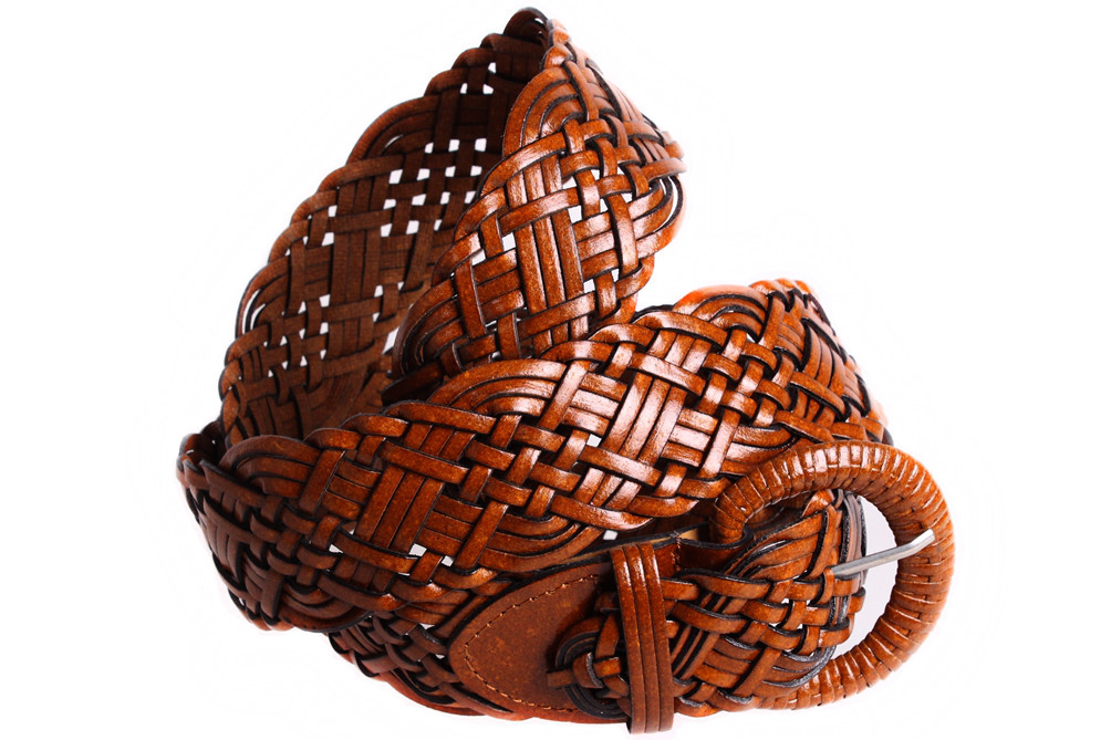 

Симпатичный плетеный женский ремень в джинсы D-Belts S0732 коричневый (105см х 4 см)