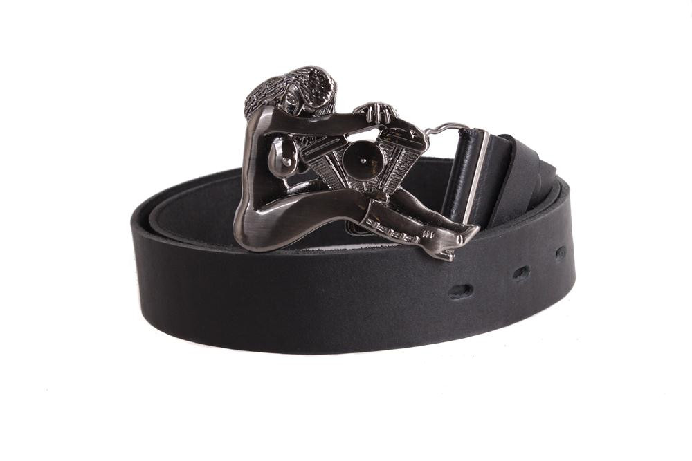 

Кожаный ремень для мужчин с серебристой бляхой D-Belts S0235 черный (130 см х 4 см)