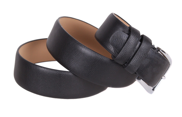 

Стильный классический ремень под брюки из эко-кожи D-Belts S0579 черный (115 см х 3.5 см)
