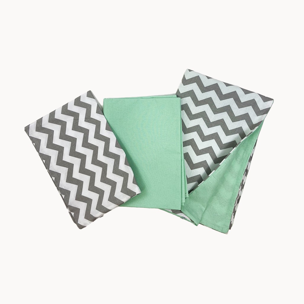 

Комплект постельного белья детский СТ, хлопок, (зигзаги серые/мята 2,наволочка с принтом)SH-0020