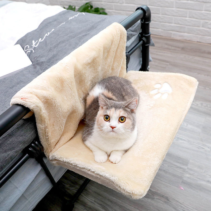 

Лежак для кошек Pets CW039 Beige подвесной 46*30*25 см