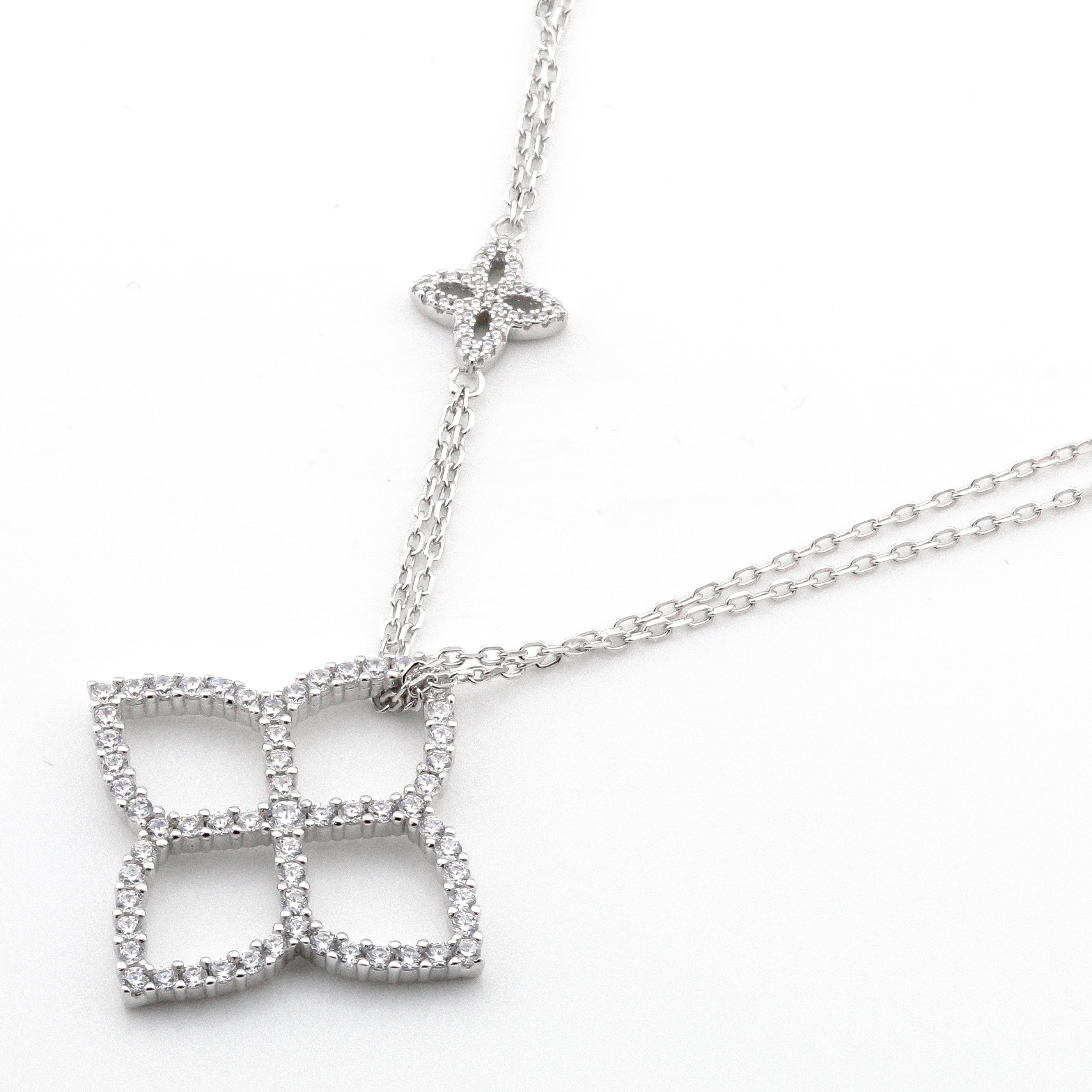 

Серебряное колье "Цветок" с фианитами KO14269 Диамант, 45 размер