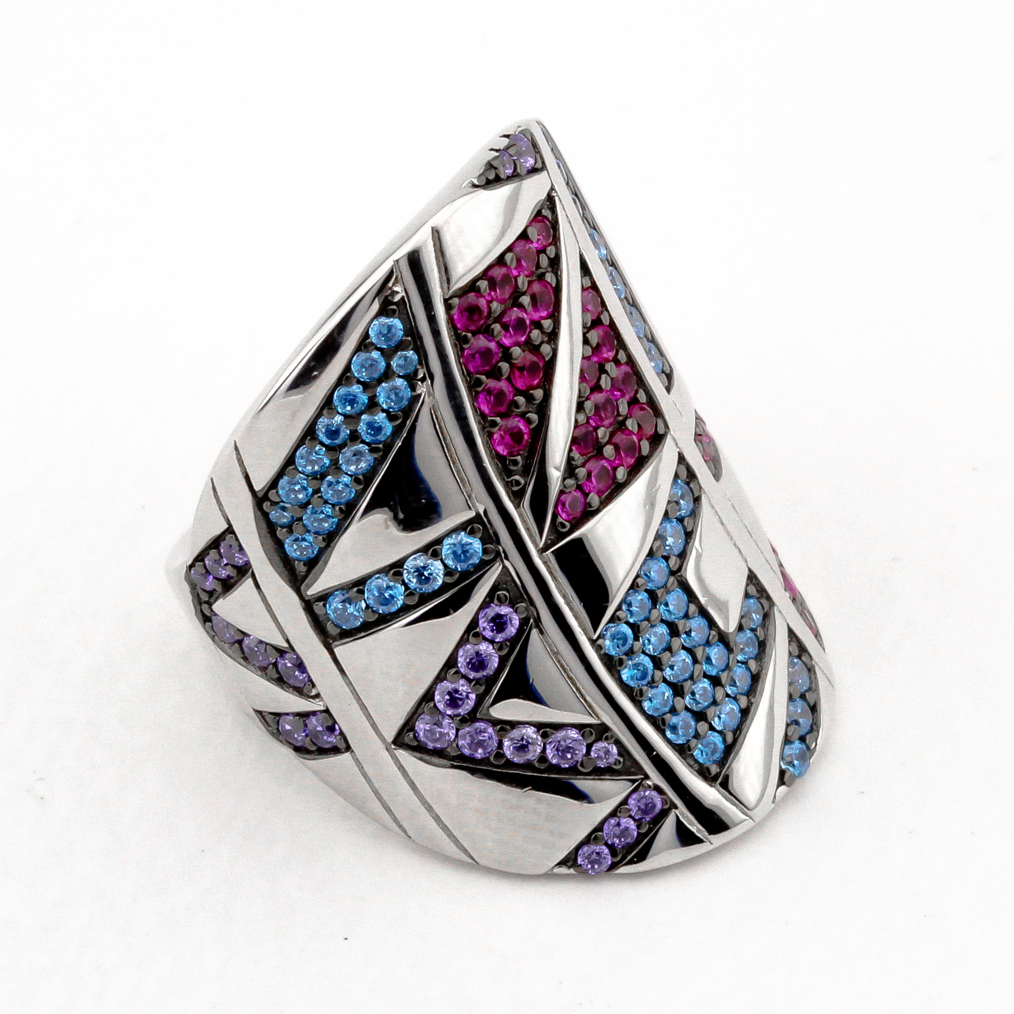 

Серебряное кольцо с фианитами K11902 Диамант, 17,5 размер