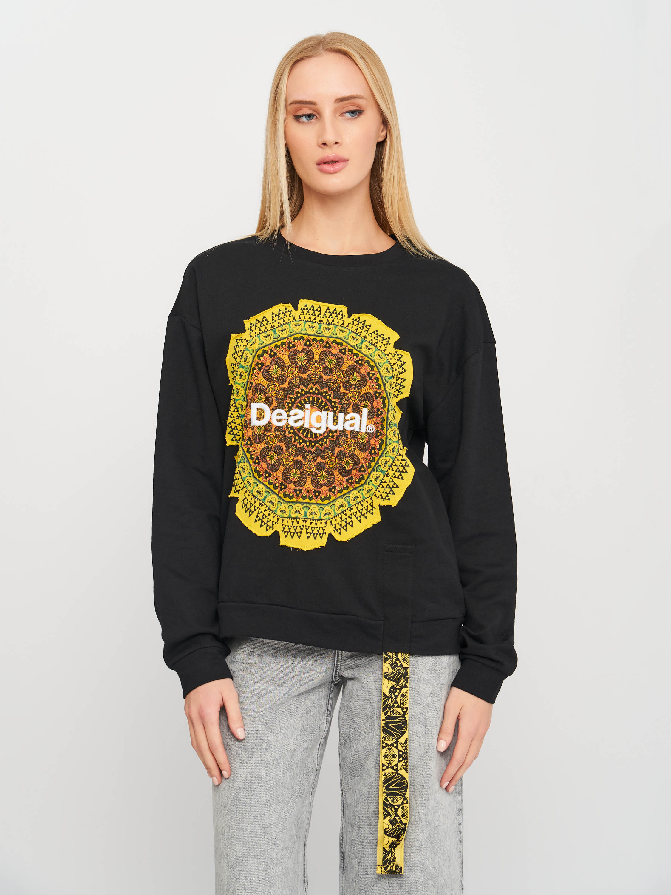 

Свитшот Desigual 19SWSK09-2000 L Черный