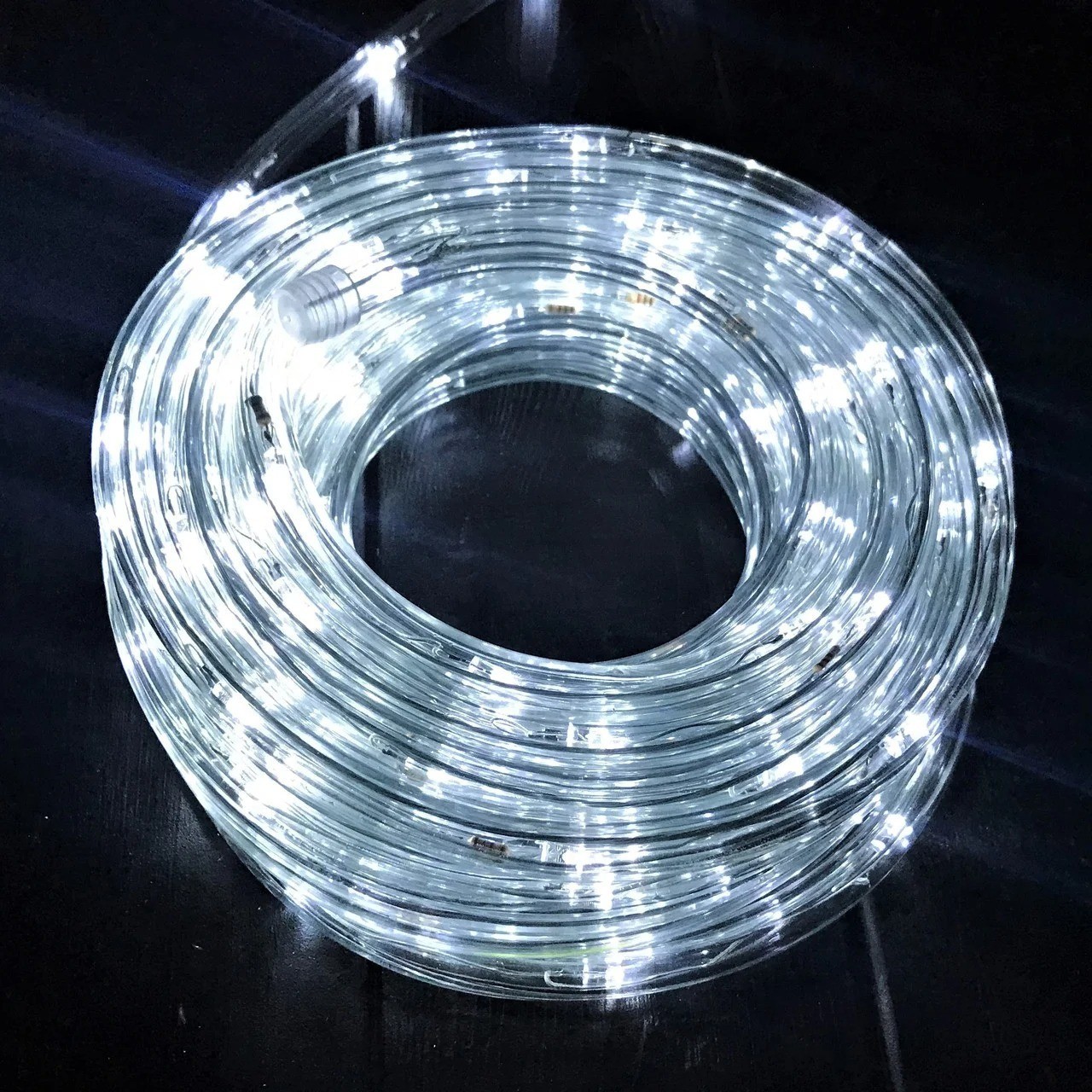 

Гирлянда уличная светодиодная лед лента 100 м 3600 LED дюралайт с переходником холодный белый