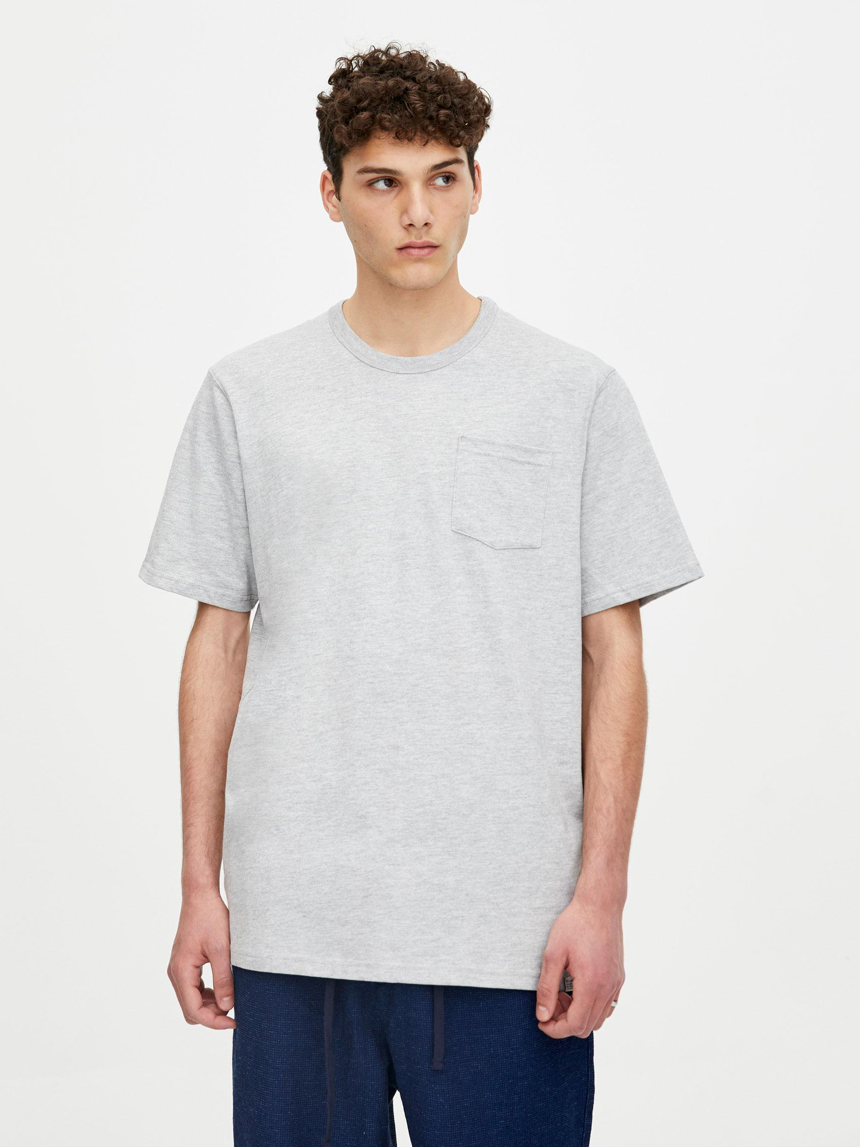 

Футболка Pull & Bear XAZ260369CDPD  Серая, Футболка Pull & Bear XAZ260369CDPD XS Серая