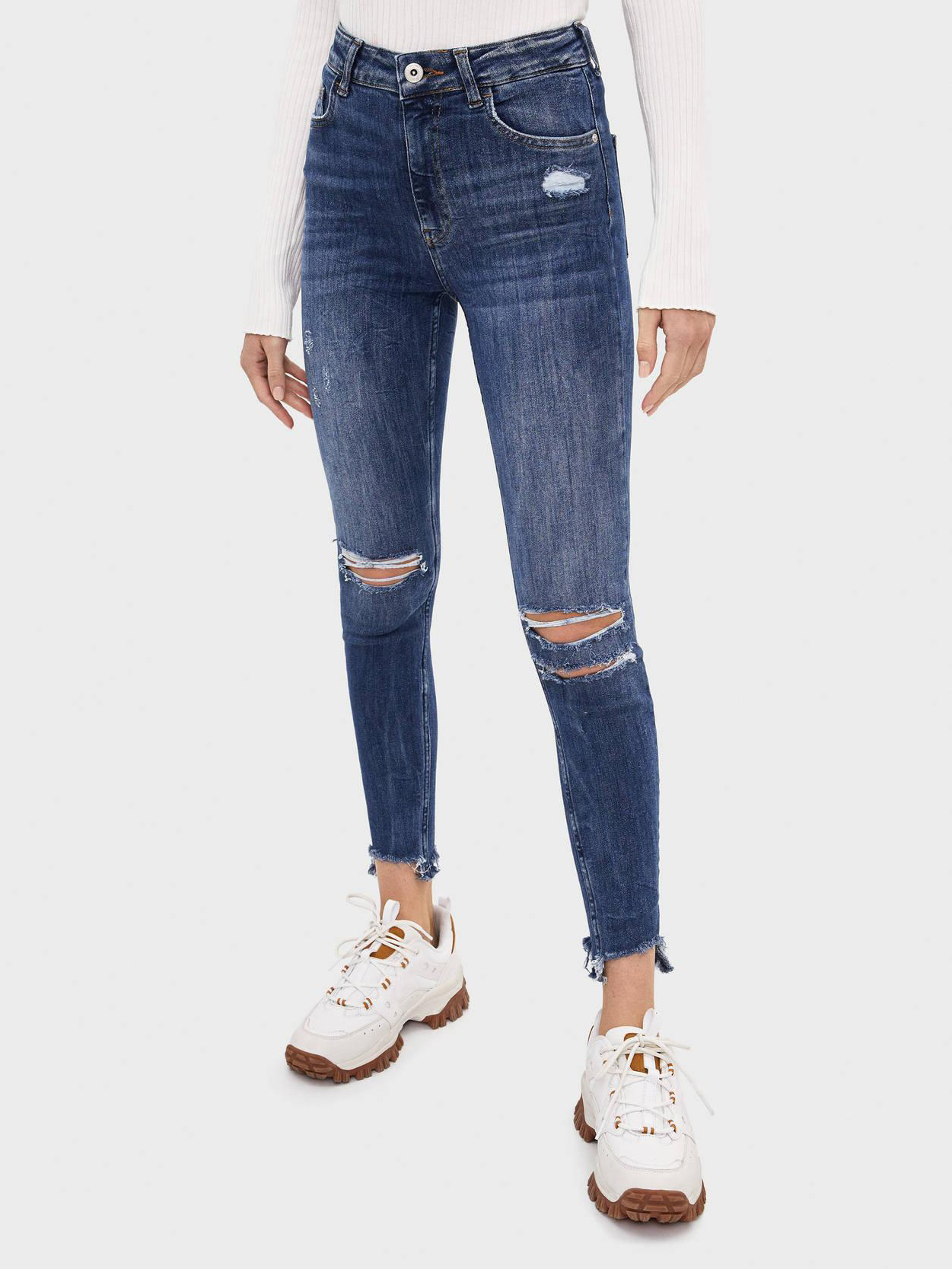

Джинсы Bershka XAZ238285YOOV 38 Светло-синие