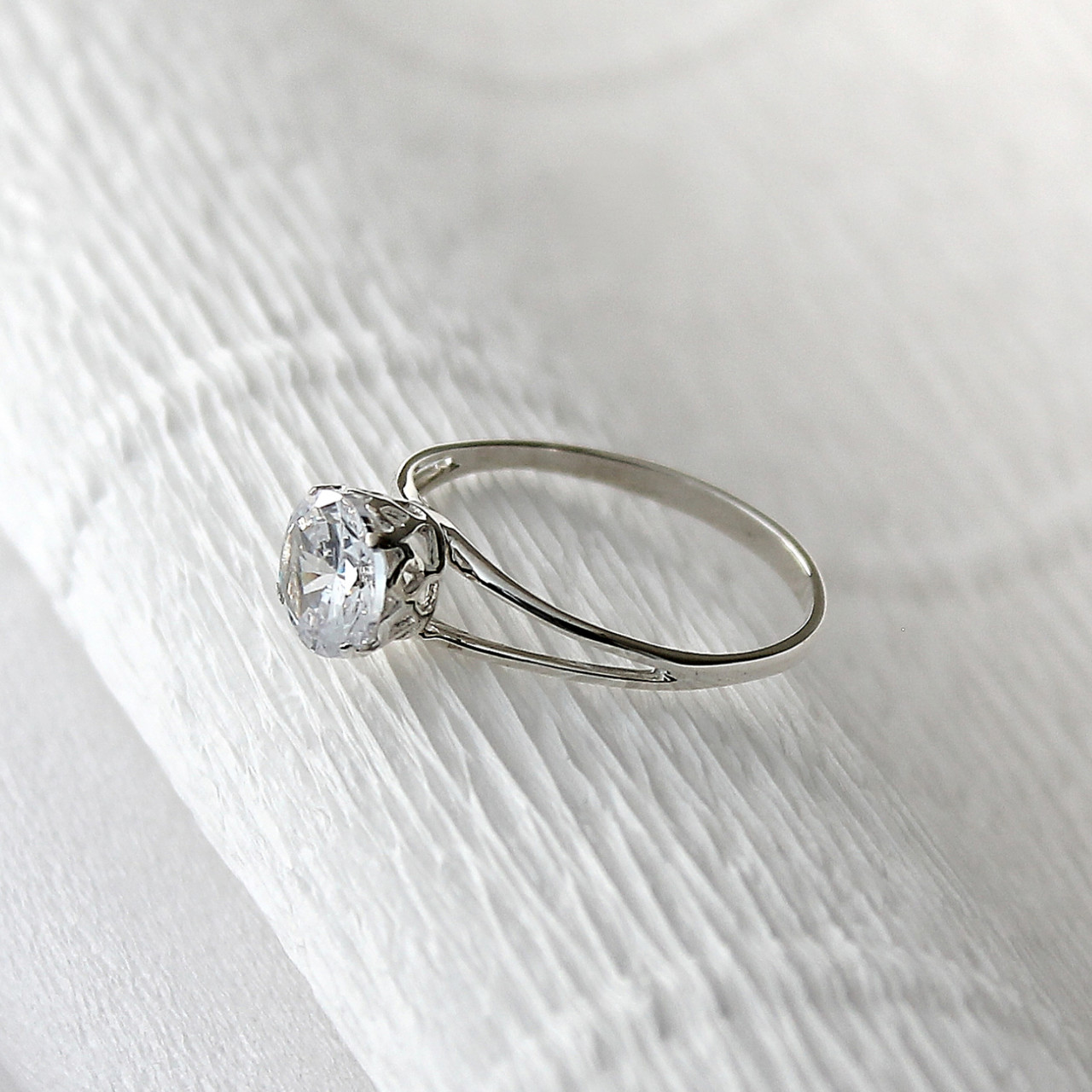 

Серебряное кольцо Королева 17,5