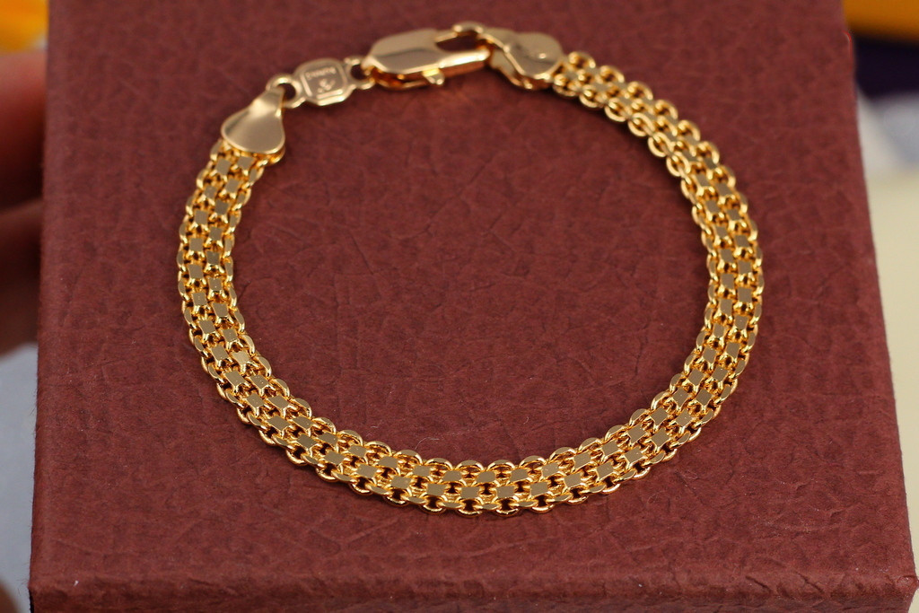 

Браслет Xuping Jewelry бисмарк 21 см 6 мм золотистый