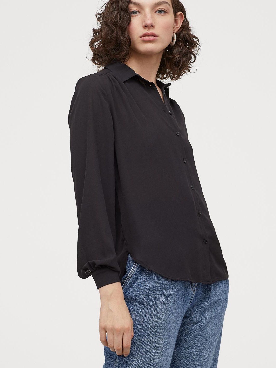 

Рубашка H&M XAZ141463PFJW  Черная, Рубашка H&M XAZ141463PFJW 36 Черная