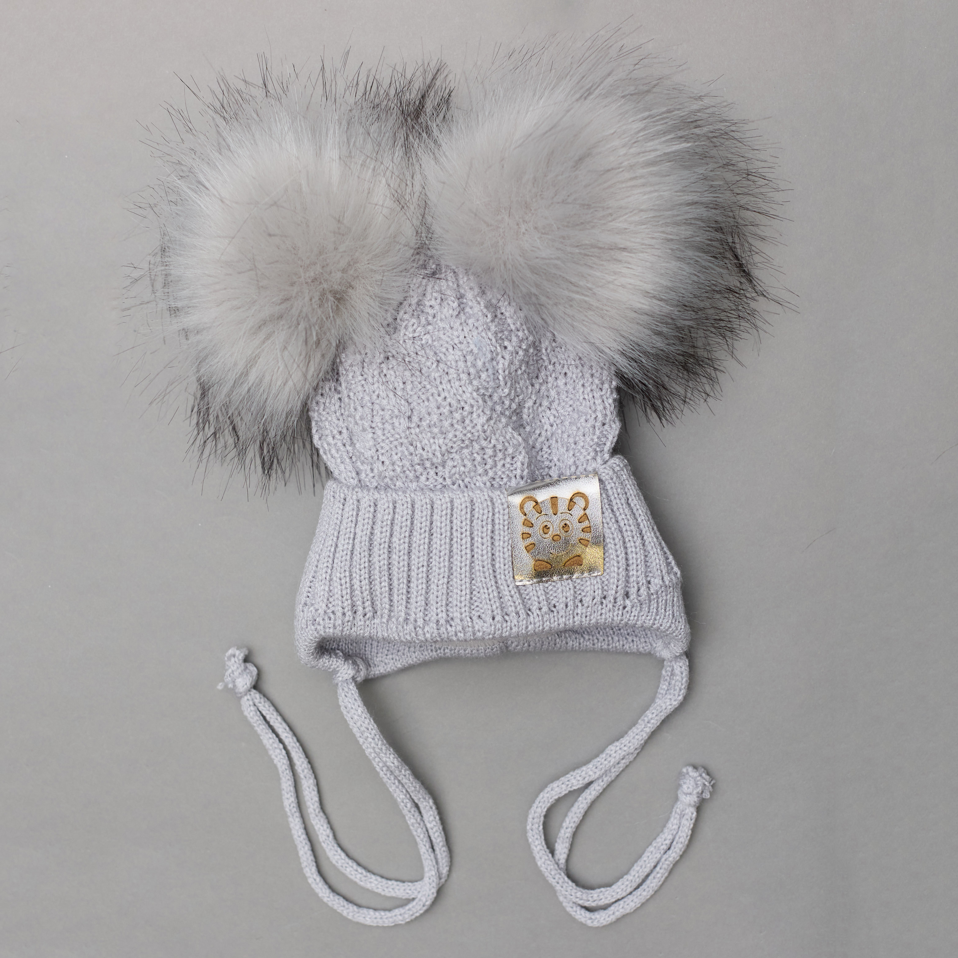 

Зимняя шапка с завязками Sample Тигрик 40-44 см Серая