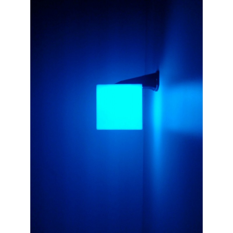 

Настенный светильник Куб 20х20см с RGB подсветкой Tia-Sport, код: sm-0824