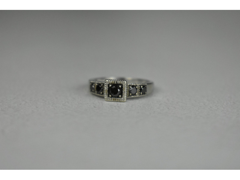 

Золотое кольцо 10К (417 проба) с камнем Шпинель Натуральный Sky Jewelry 001738