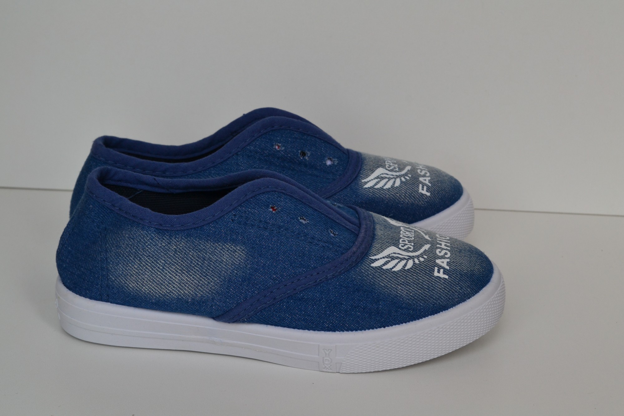 

Слипоны для девочек Xifa kids K-A-750 32 (19) голубой