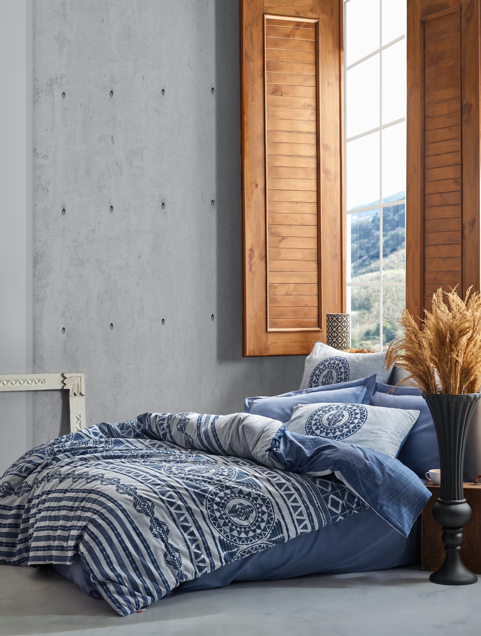 

Комплект постельного белья Cotton Box Toprak Norvin Indigo 200х220