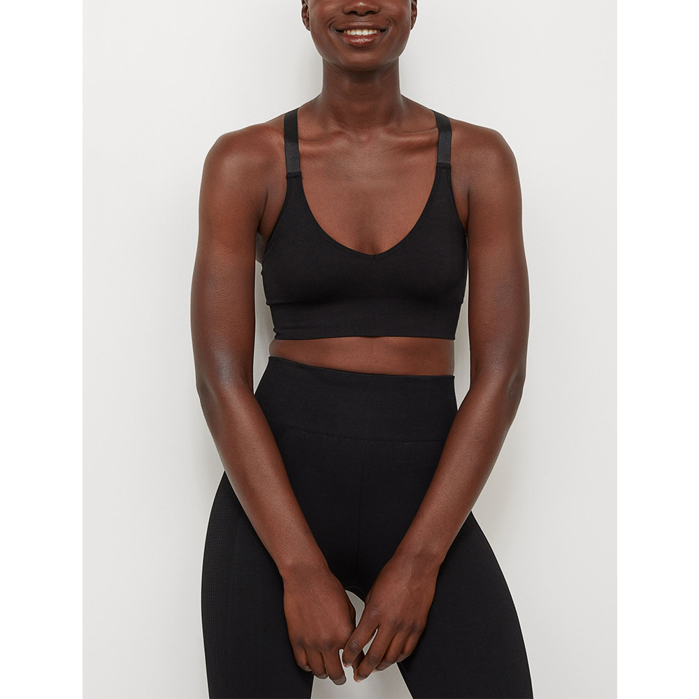 

Спортивный бюстгальтер H&M 42
