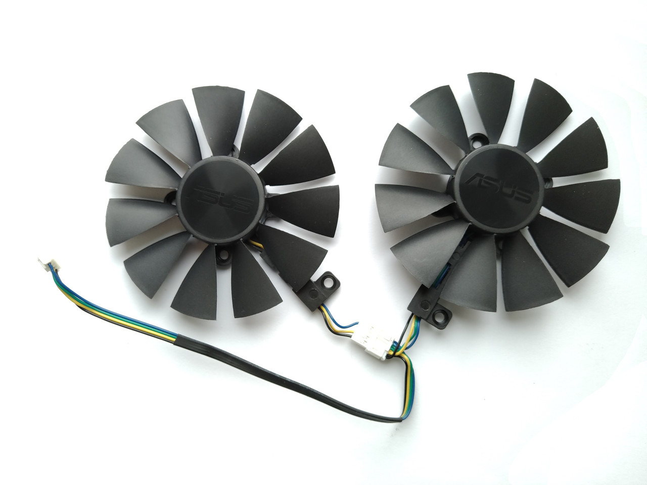 

Вентилятор Everflow для видеокарты ASUS Expedition T129215BU (PLD09210B12HH) комплект 2 шт (№119.2)