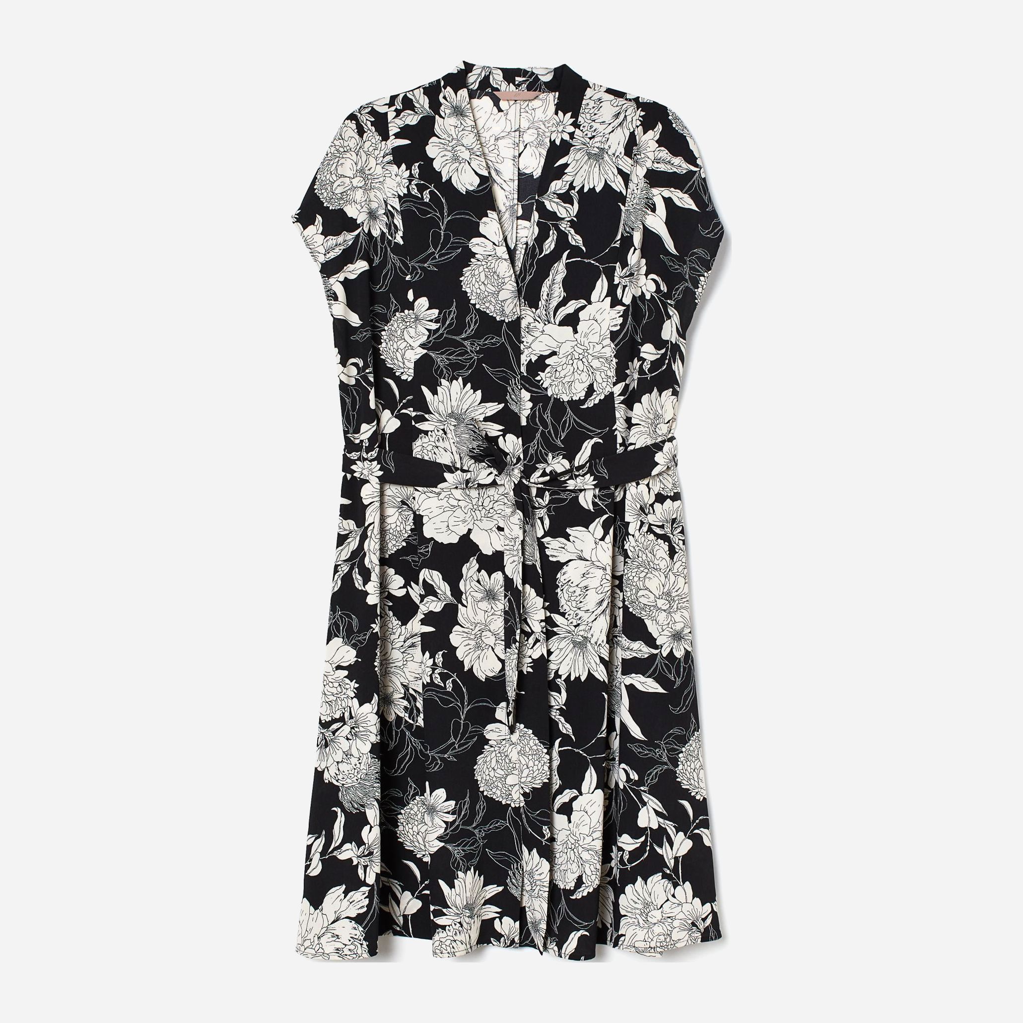 

Платье H&M 2110-8865381  Черное с белым, Платье H&M 2110-8865381 2XL Черное с белым