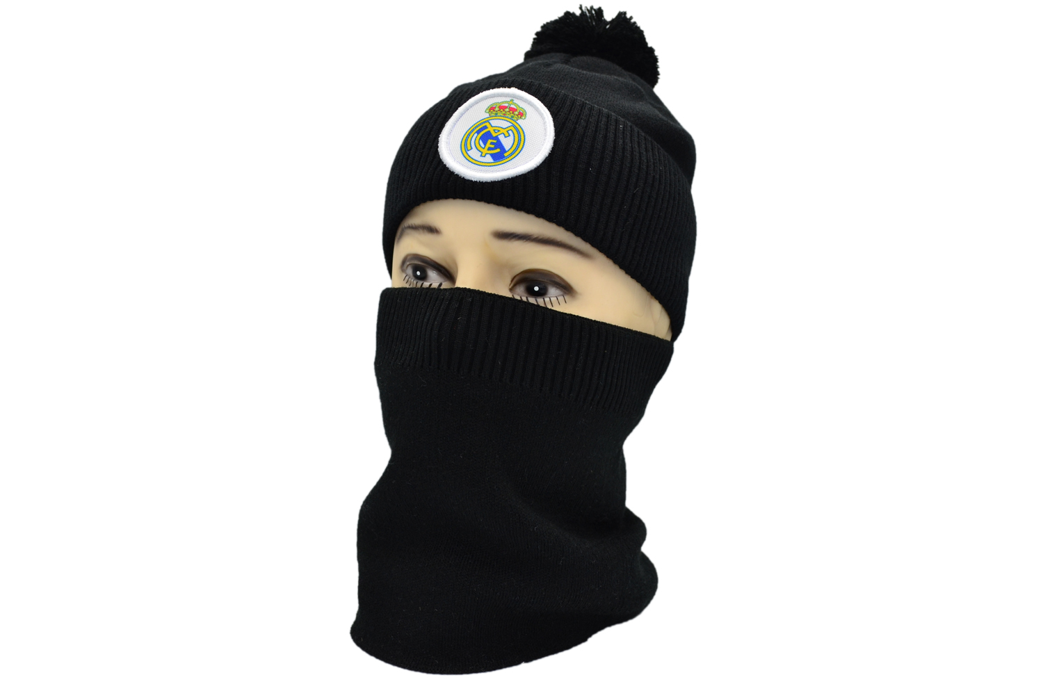 

Комплект Flexfit шапка з помпоном и снуд FC Real Madrid 53-57 см чёрная (F-0918-590)