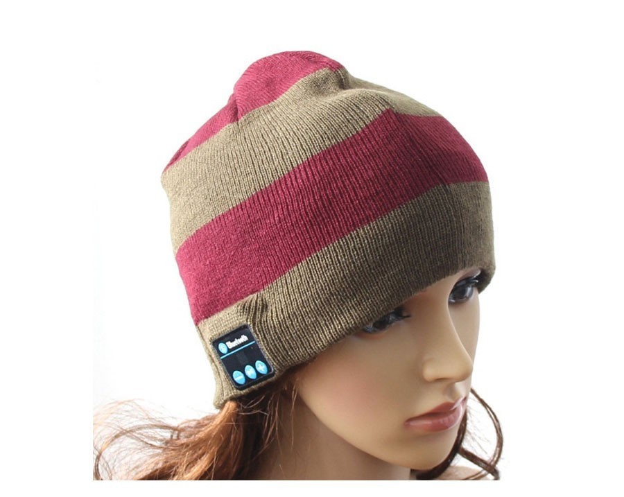 

Шапка со встроенными bluetooth наушниками и микрофоном MUSIC HAT полоска Bordo