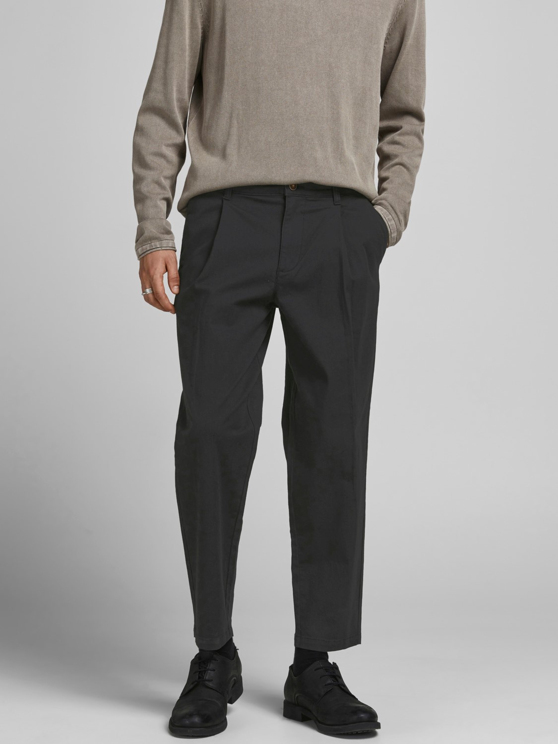 

БРЮКИ Jack&Jones RICO CROPPED 12192602 Black / Чёрный, БРЮКИ Jack&Jones RICO CROPPED 12192602 Black 33/32 Чёрный