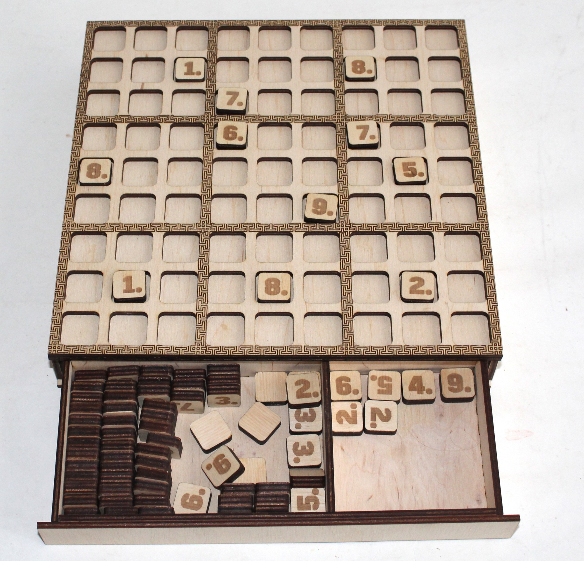 

Деревянная игра судоку. Kalinin арт 2004