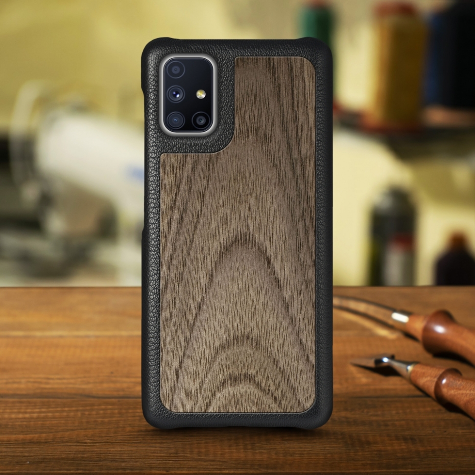 

Кожаная накладка Stenk WoodBacker для Samsung Galaxy M51 Чёрная